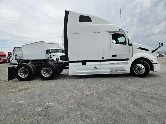 2023 PETERBILT 579