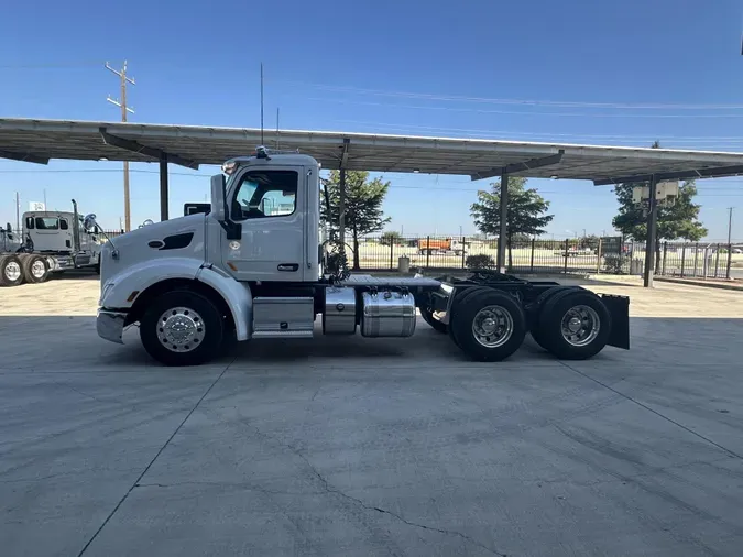 2020 Peterbilt 579