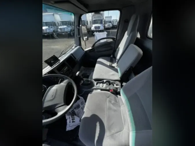 2017 ISUZU NPR8f550239d6b184811c2478c719453cb5