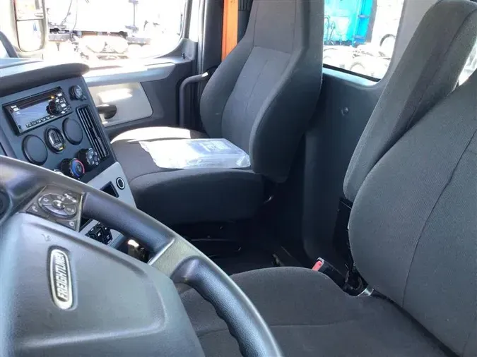 2021 FREIGHTLINER CA126