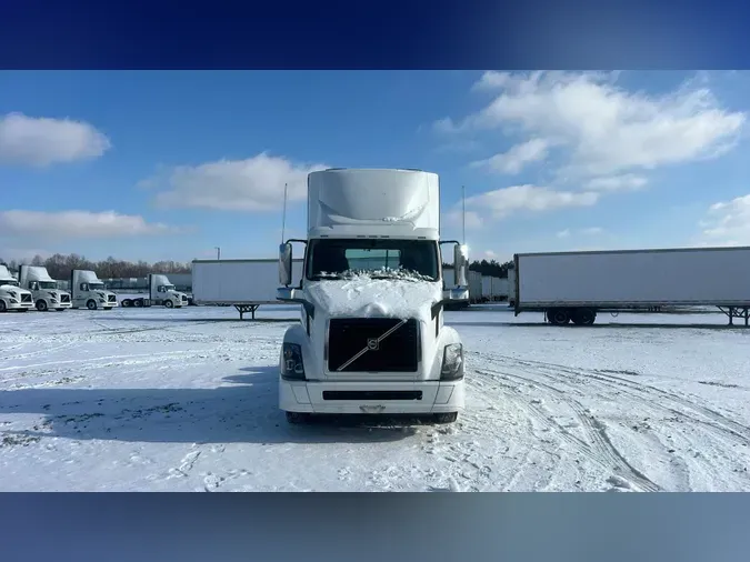 2018 Volvo VNL300