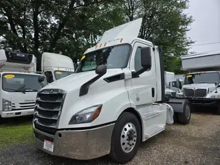 2019 FREIGHTLINER NEW CASCADIA 116