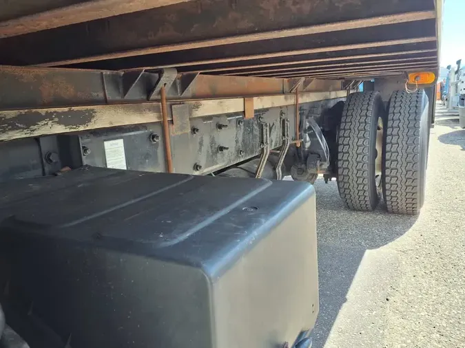 2019 FREIGHTLINER M2 106