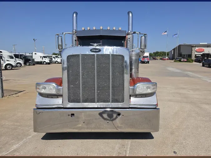 2016 Peterbilt 389