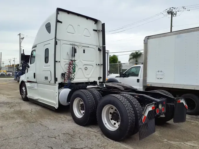 2020 FREIGHTLINER/MERCEDES NEW CASCADIA PX12664