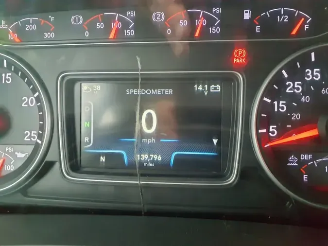 2019 NAVISTAR INTERNATIONAL RH613 DAYCAB S/A