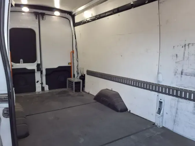 2021 FORD MOTOR COMPANY TRANSIT 250 HI ROOF