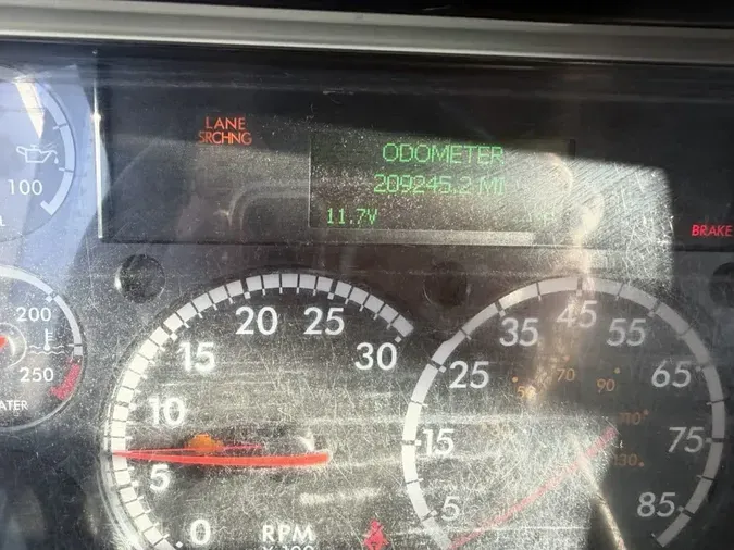 2021 FREIGHTLINER/MERCEDES M2 106