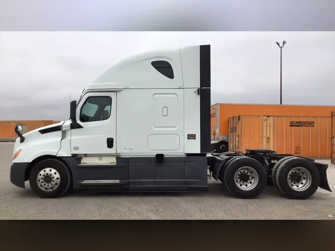 2020 Freightliner Cascadia