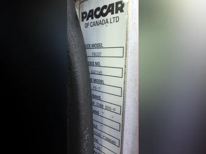 2020 Peterbilt 3378f712e30c9842651505542f543b2b0c9