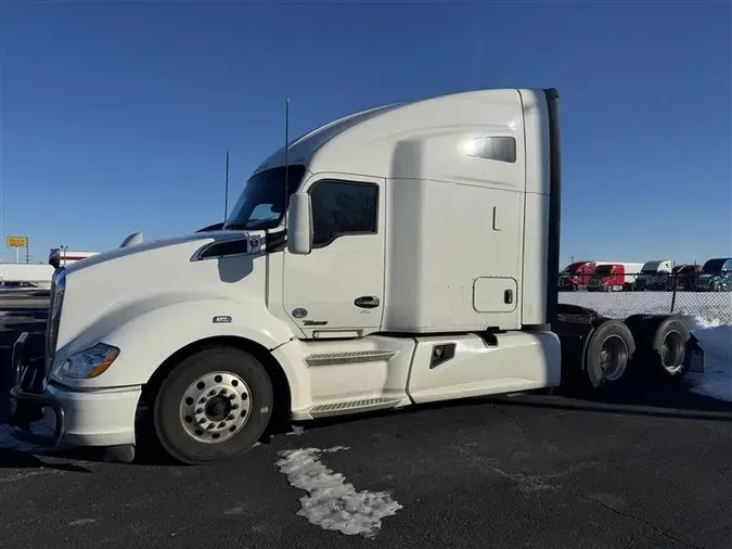 2021 KENWORTH T680