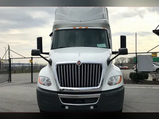 2019 INT LT625 6x4