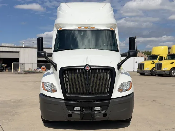 2022 International LT6258f78cc4c173ab5ee8c6f8f5b16c65070