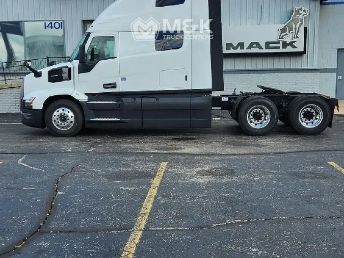 2026 MACK Pioneer8f79924377447d85ebde807503287669