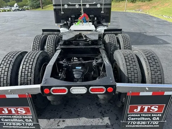 2023 PETERBILT 389