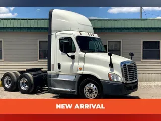 2018 Freightliner Corp. CASCADIA