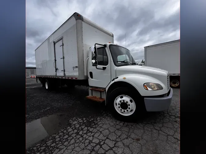 2019 FREIGHTLINER M2 106