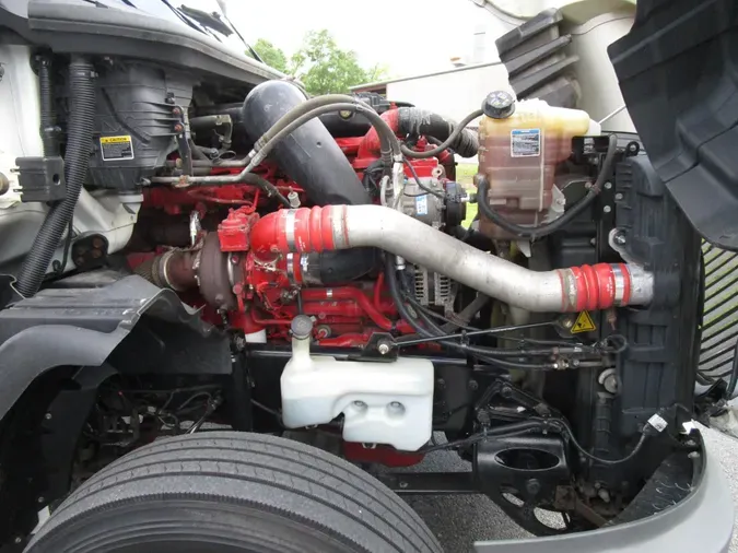 2020 International LT625