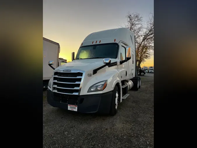 2019 FREIGHTLINER/MERCEDES NEW CASCADIA PX126648f7fefd22f89b189a1d0895945c2b7ae