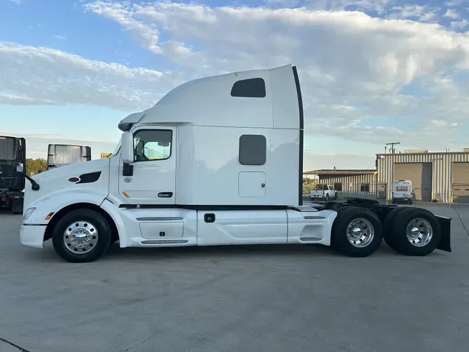 2022 Peterbilt 579