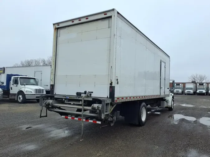 2018 FREIGHTLINER/MERCEDES M2 106