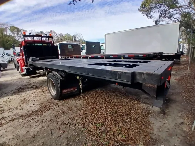 2020 FREIGHTLINER/MERCEDES M2 1068f83e5e80fa41d8ea108ea324f2ef8c7