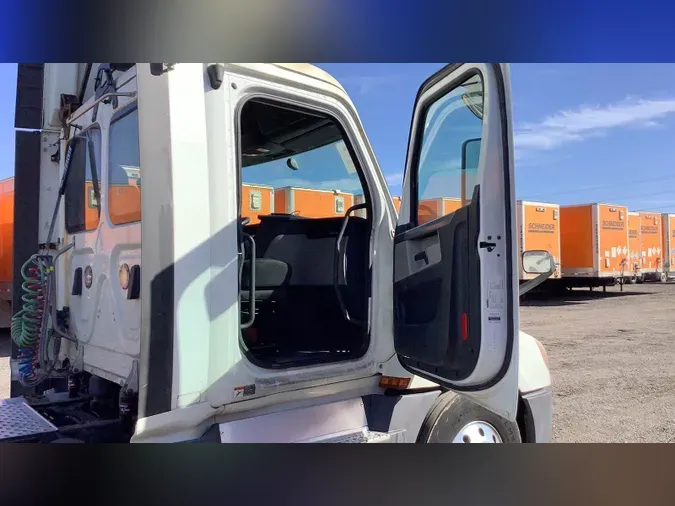 2019 Freightliner Cascadia