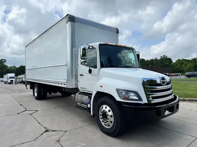 2020 Hino 268A