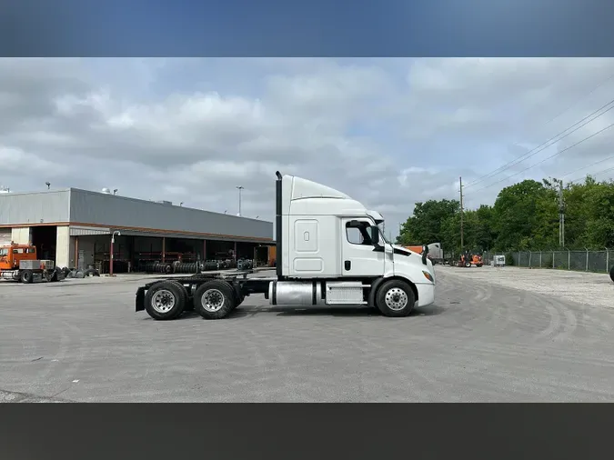 2020 Freightliner Cascadia