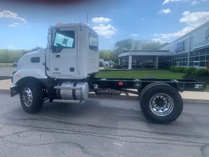 2026 MACK MD MD6 151 WB