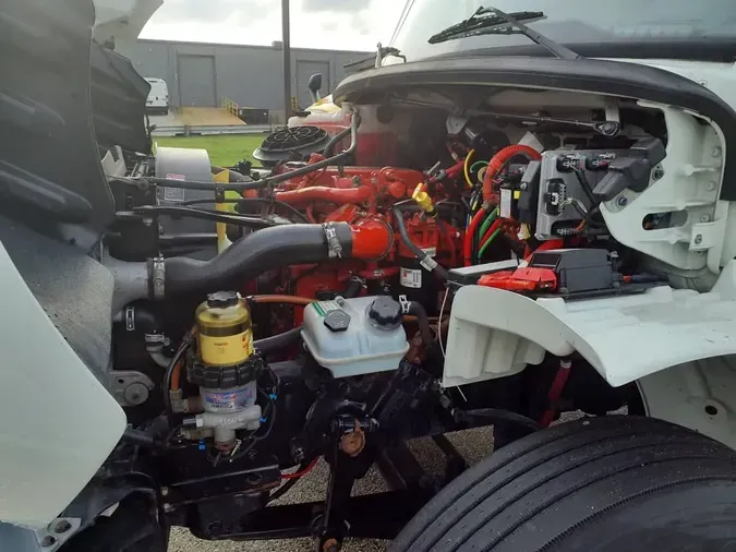 2019 FREIGHTLINER/MERCEDES M2 1068f8a9e6571751b223f7e3ccc4a4aa459