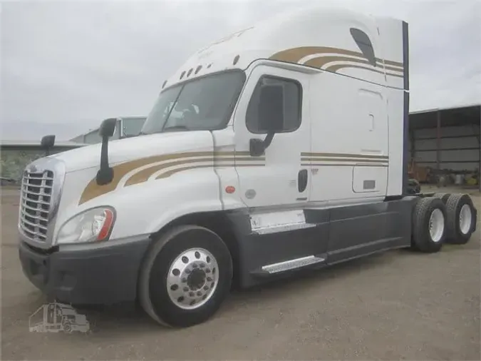 2018 FREIGHTLINER CASCADIA 125