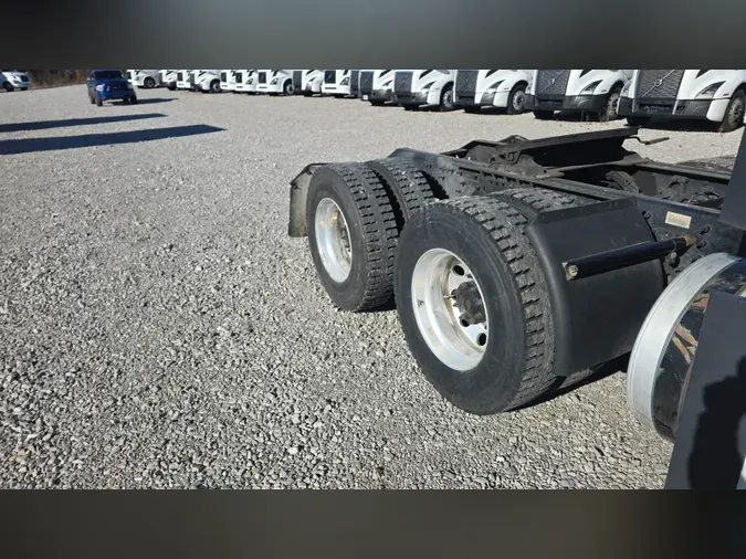 2020 Volvo VNL 760