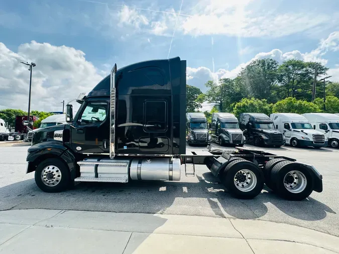 2022 Western Star 4900EX