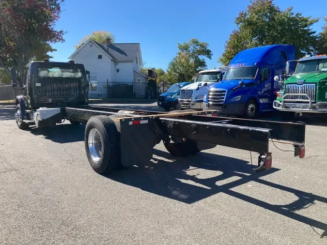 2017 FREIGHTLINER/MERCEDES M2 106