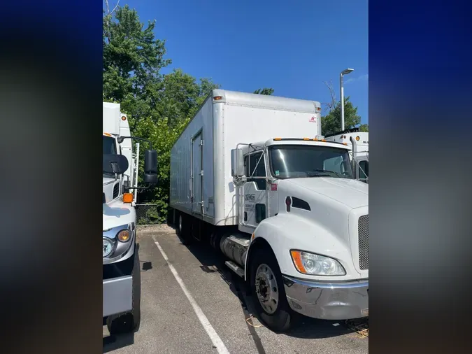 2013 Kenworth T370