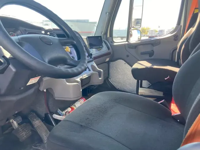 2014 FREIGHTLINER/MERCEDES M2 1068f9cc01c4048a42c27e7acc82ffcd504