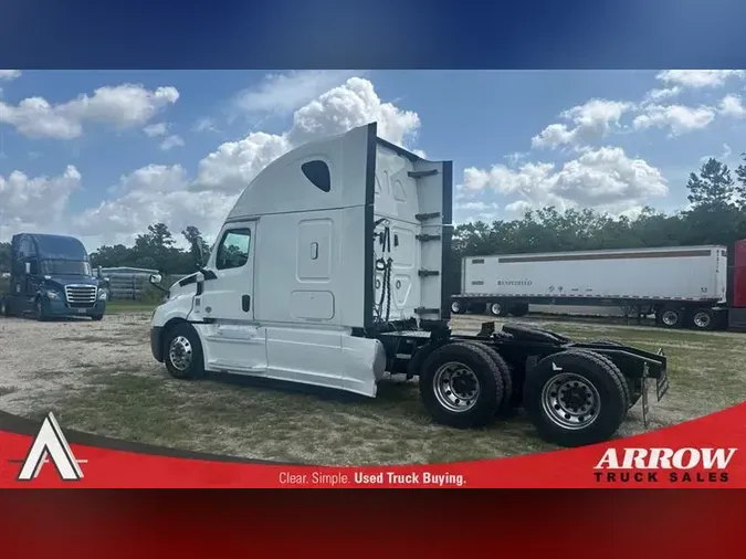 2020 FREIGHTLINER CA126