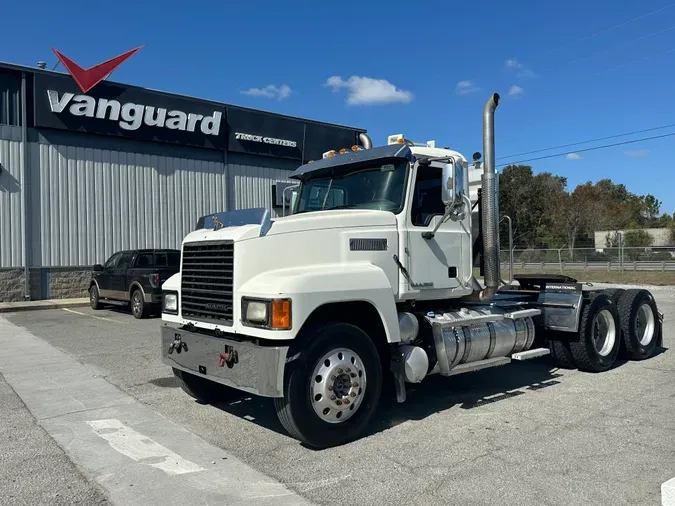 2018 Mack PINNACLE8fa1eaa6505fb26f4b04a28556d6e33b