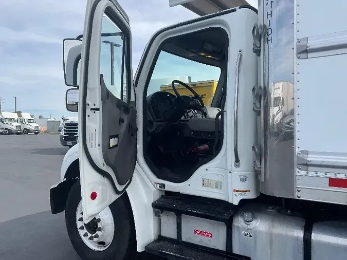 2018 Freightliner M2