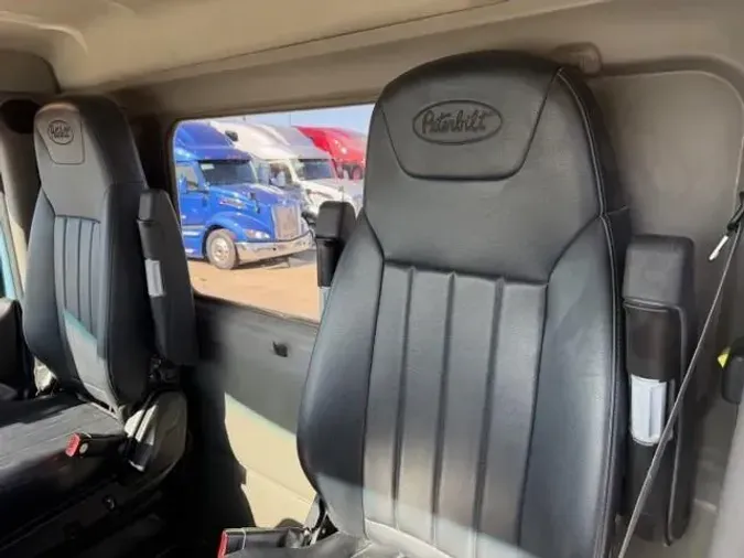 2023 Peterbilt 567