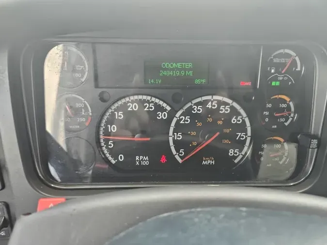 2019 FREIGHTLINER M2 106