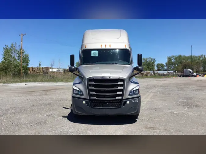 2022 Freightliner Cascadia 126