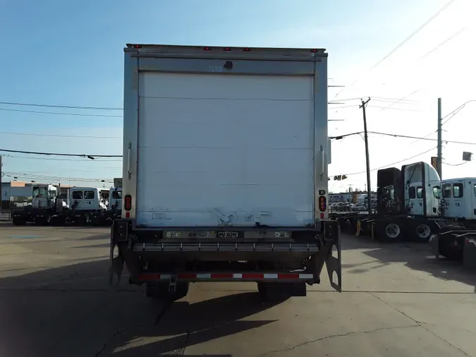 2019 FREIGHTLINER/MERCEDES M2 106