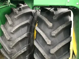 2014 John Deere S690