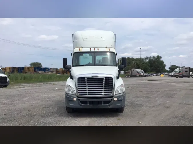 2019 Freightliner Cascadia 1258faf05b33df588e98776827eb460dbc7