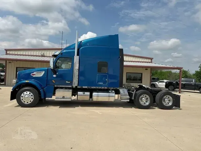 2021 PETERBILT 567