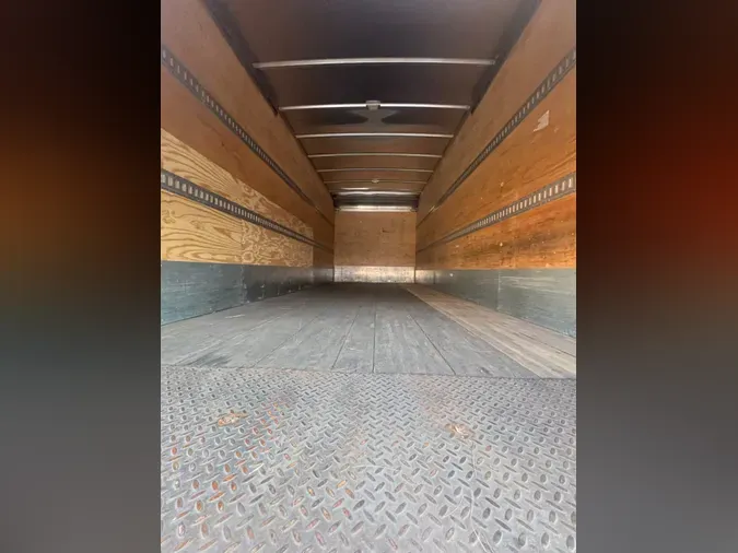 2019 FREIGHTLINER/MERCEDES M2 106