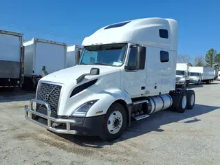 2019 VOLVO VNL64T-760