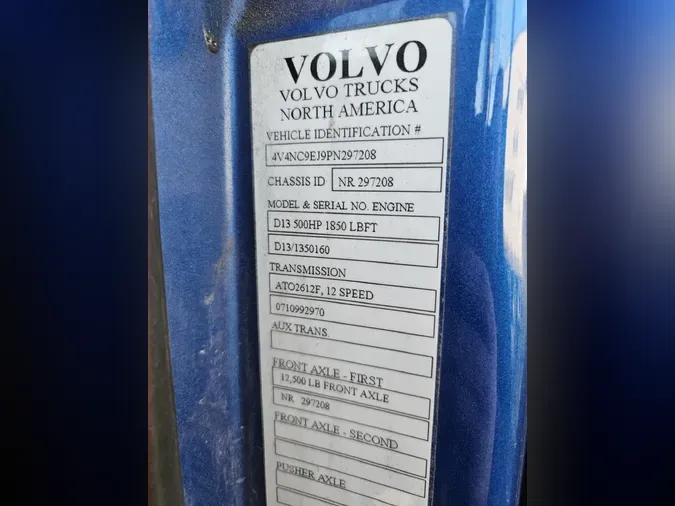 2023 VOLVO VNL64T7408fb8955167f221095c06a6192ec77a9c